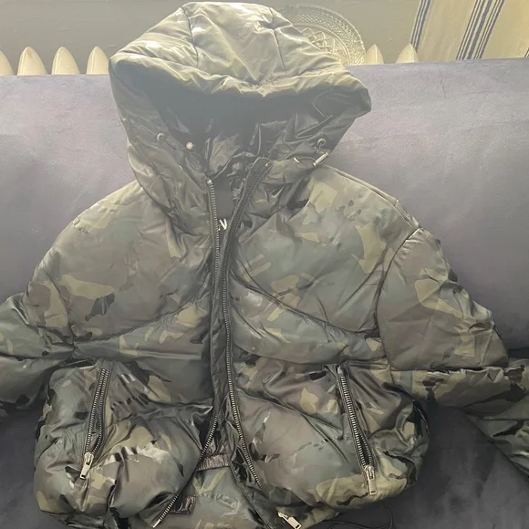 Zara Jackets Coats Zara Camo Puffer Poshmark - Main Image